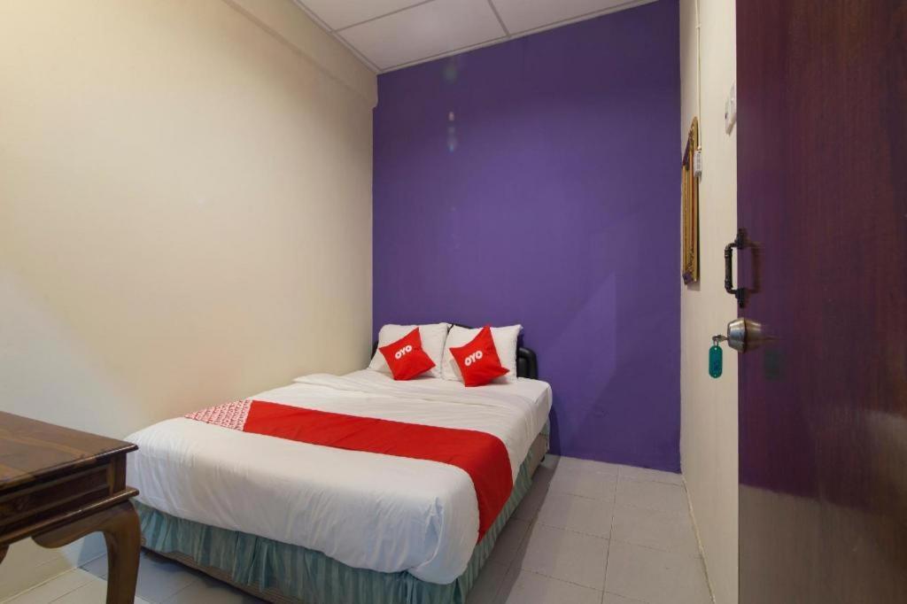 Oyo 44100 Hotel Casavilla Petaling Jaya Buitenkant foto