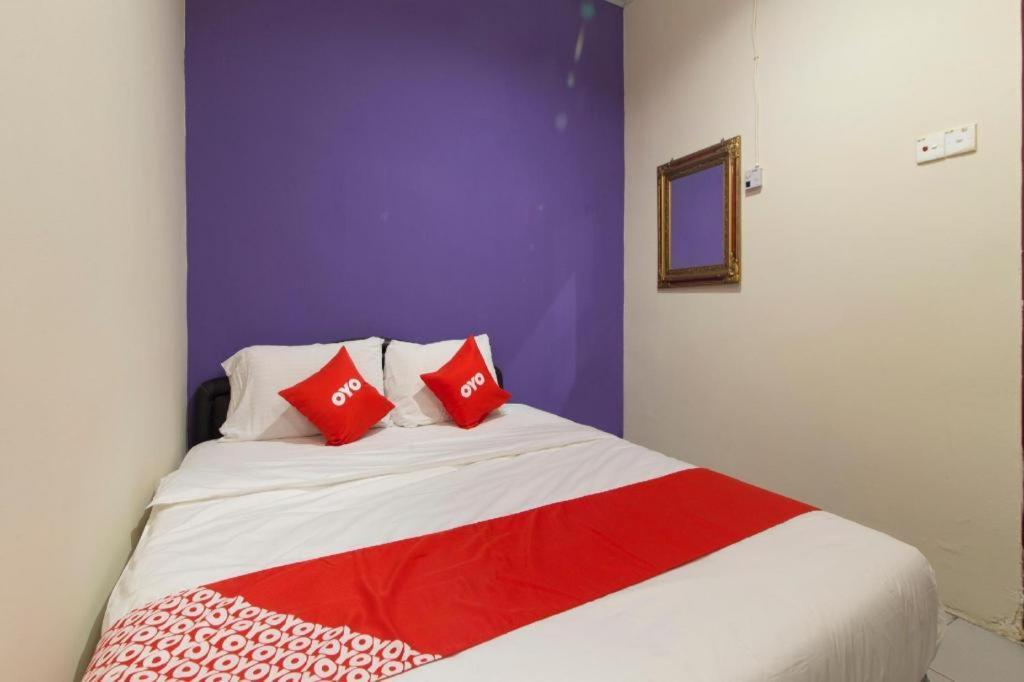 Oyo 44100 Hotel Casavilla Petaling Jaya Buitenkant foto