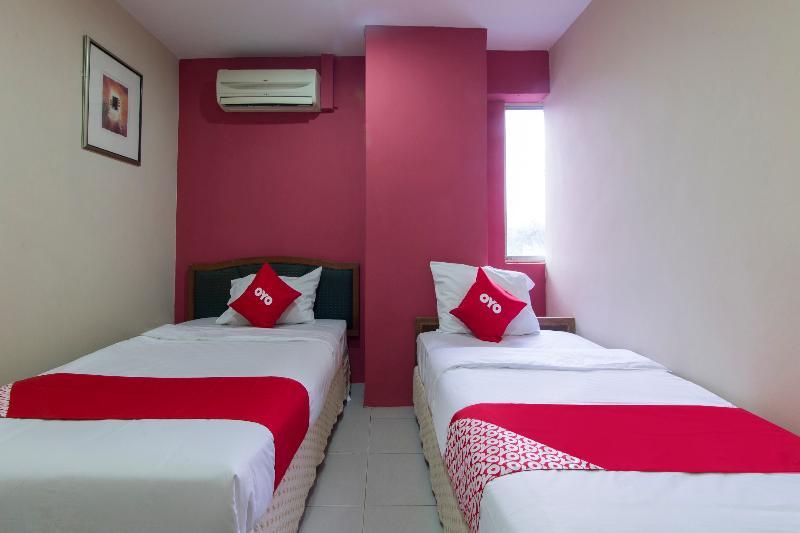 Oyo 44100 Hotel Casavilla Petaling Jaya Buitenkant foto